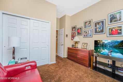 7 Cog Hill Court Jackson NJ 08527