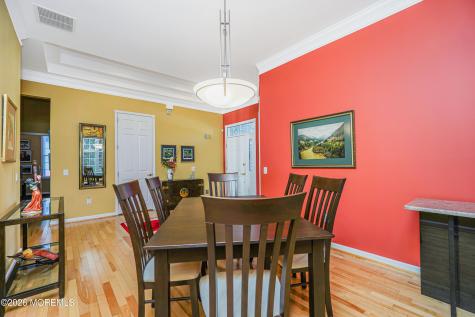 7 Cog Hill Court Jackson NJ 08527