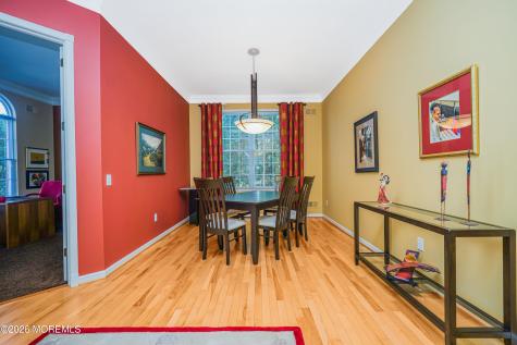 7 Cog Hill Court Jackson NJ 08527