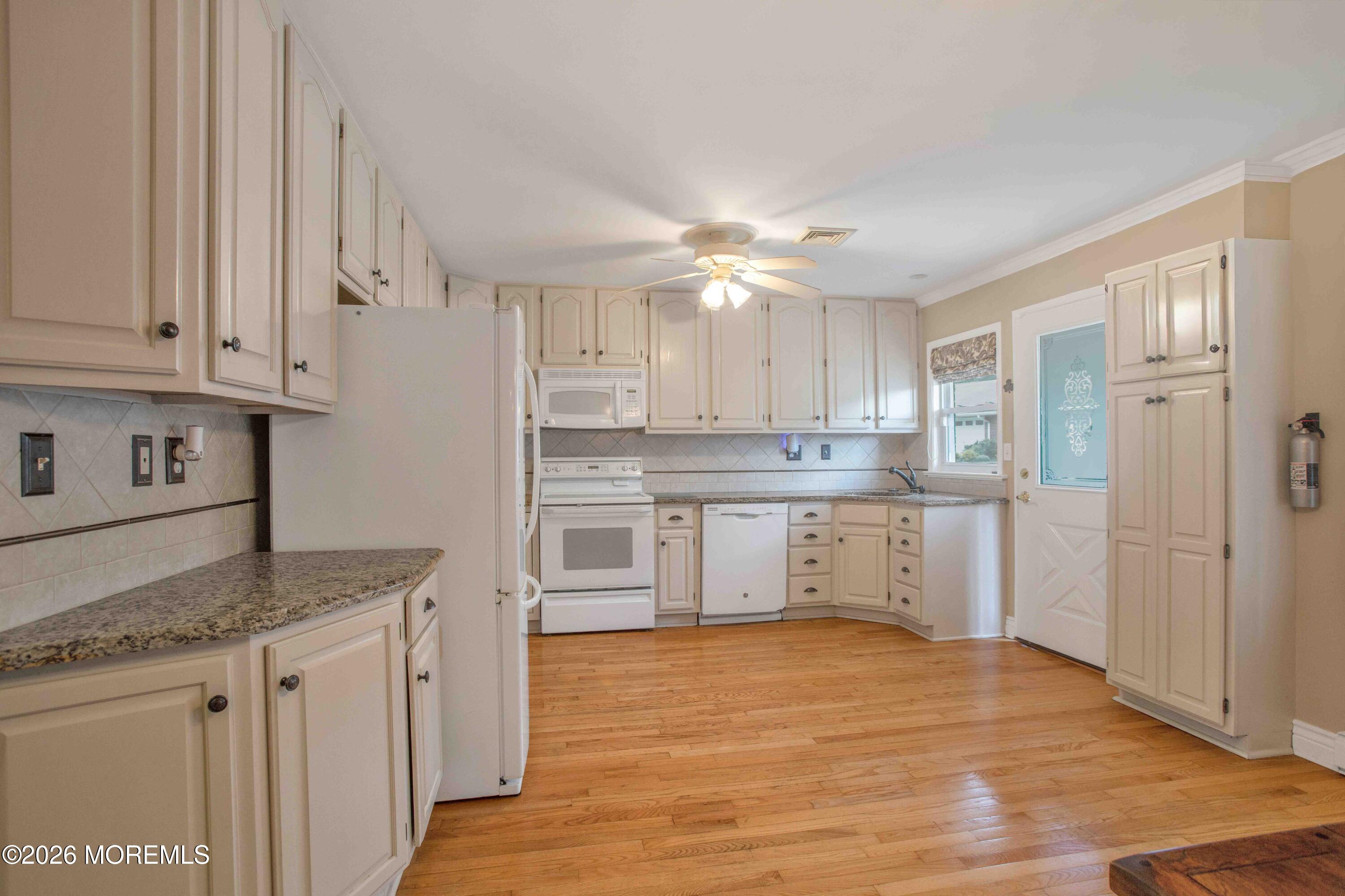 211A Huntington Drive Lakewood NJ 08701