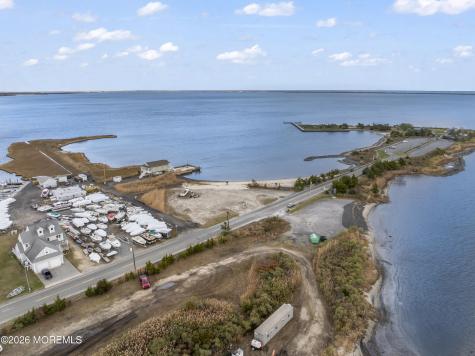 307 Ohanlon Avenue Bayville NJ 08721
