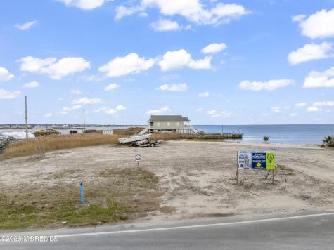 307 Ohanlon Avenue Bayville NJ 08721