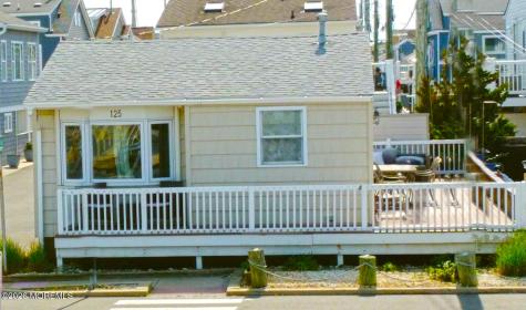 125 W Tide Way Lavallette NJ 08735