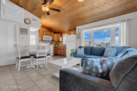 125 W Tide Way Lavallette NJ 08735