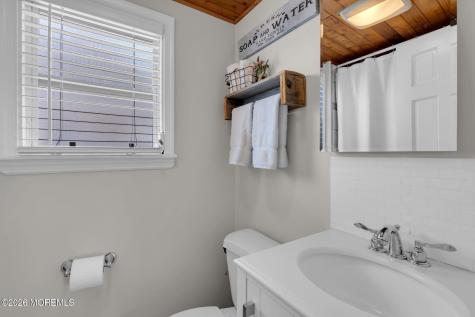 125 W Tide Way Lavallette NJ 08735