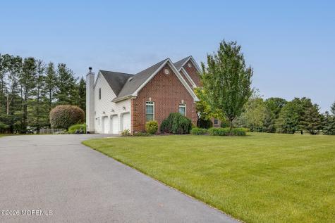 2 Dellaira Court Wrightstown NJ 08562