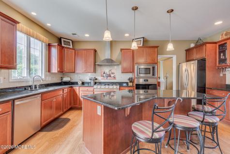 2 Dellaira Court Wrightstown NJ 08562