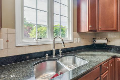 2 Dellaira Court Wrightstown NJ 08562