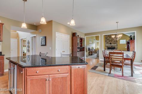 2 Dellaira Court Wrightstown NJ 08562