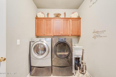2 Dellaira Court Wrightstown NJ 08562