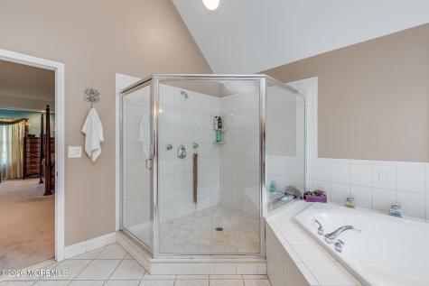 2 Dellaira Court Wrightstown NJ 08562