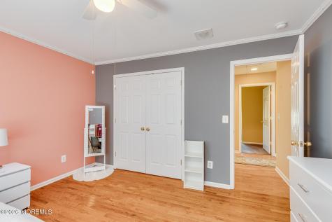 2 Dellaira Court Wrightstown NJ 08562