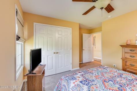 2 Dellaira Court Wrightstown NJ 08562