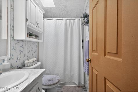 4 South Drive East Windsor NJ 08520