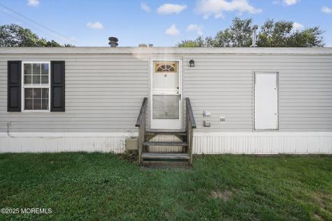 4 South Drive East Windsor NJ 08520