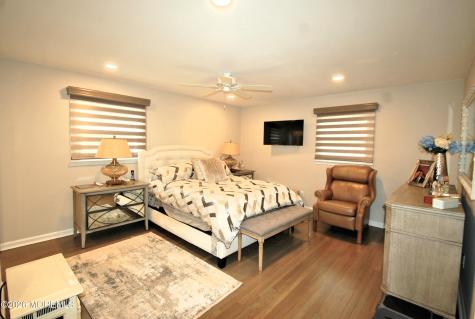 32 Cameron Court Freehold NJ 07728