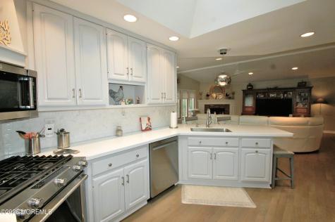32 Cameron Court Freehold NJ 07728