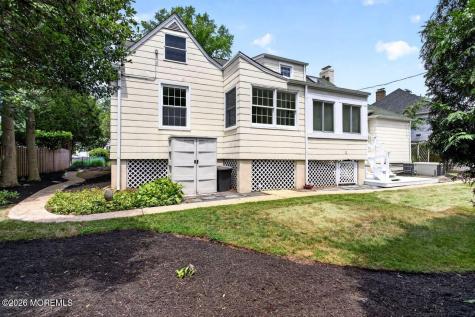 93 N Sunnycrest Drive Little Silver NJ 07739