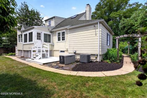 93 N Sunnycrest Drive Little Silver NJ 07739