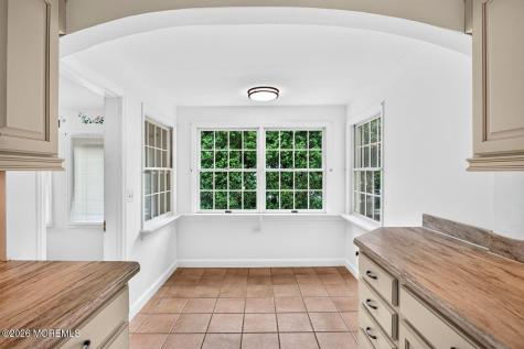 93 N Sunnycrest Drive Little Silver NJ 07739