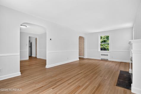 93 N Sunnycrest Drive Little Silver NJ 07739