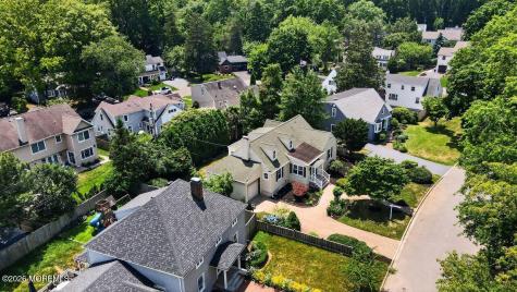 93 N Sunnycrest Drive Little Silver NJ 07739