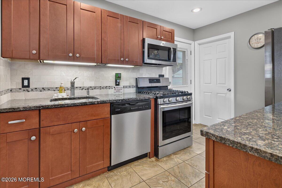 11 Brown Court Parlin NJ 08859