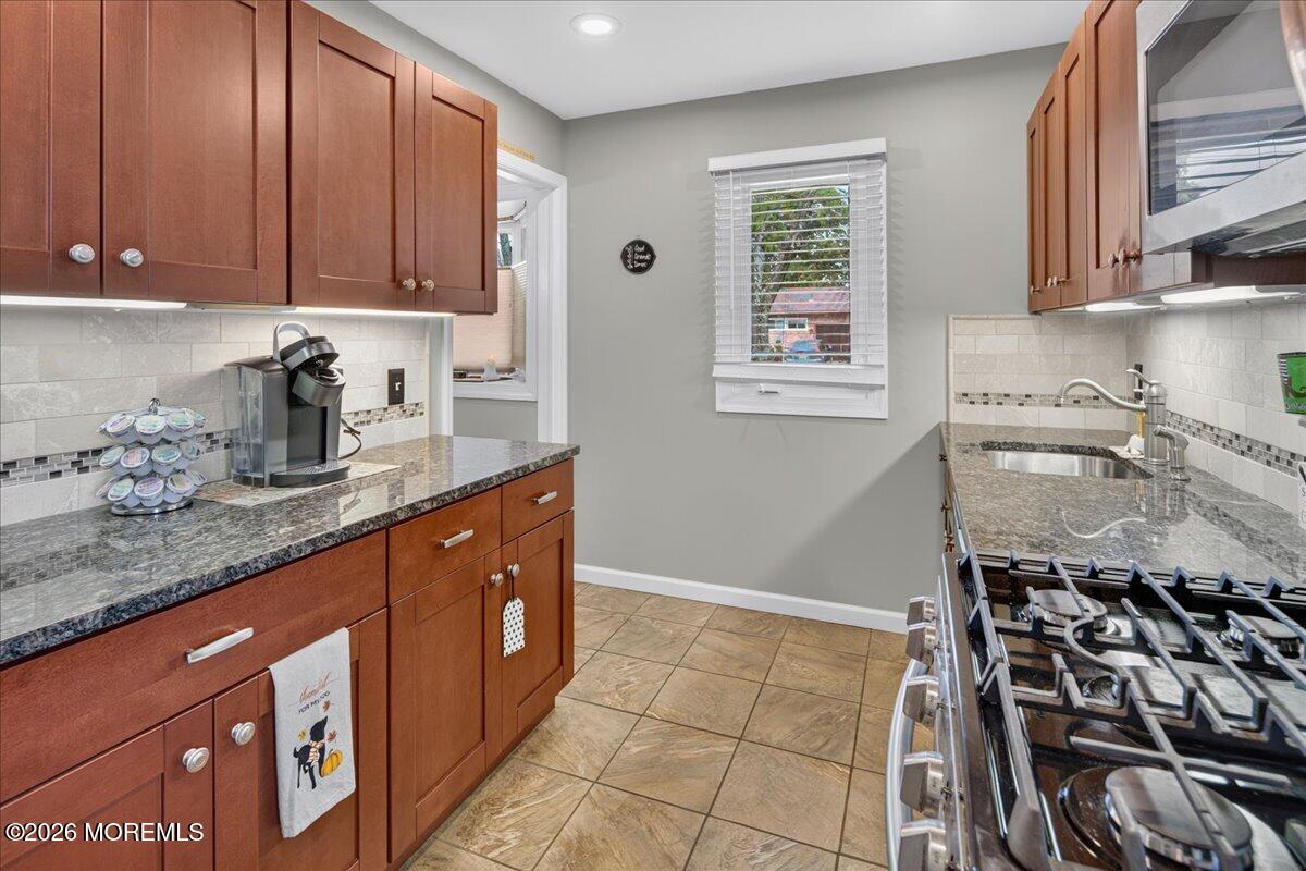 11 Brown Court Parlin NJ 08859