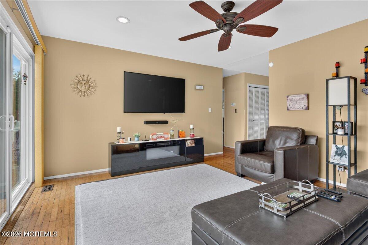 11 Brown Court Parlin NJ 08859