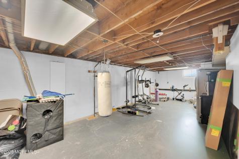 1521 Neptune Avenue Beachwood NJ 08722