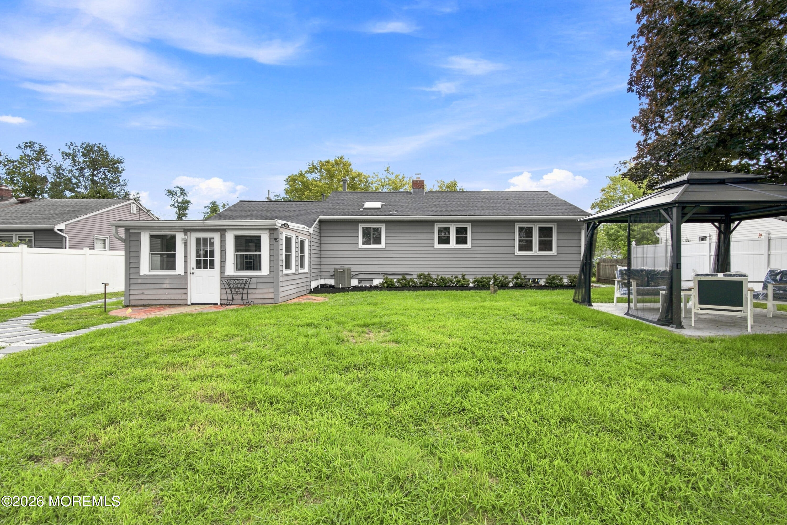20 Stempler Court Holmdel NJ 07733