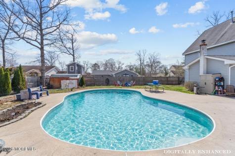 110 Pineway Drive Forked River NJ 08731