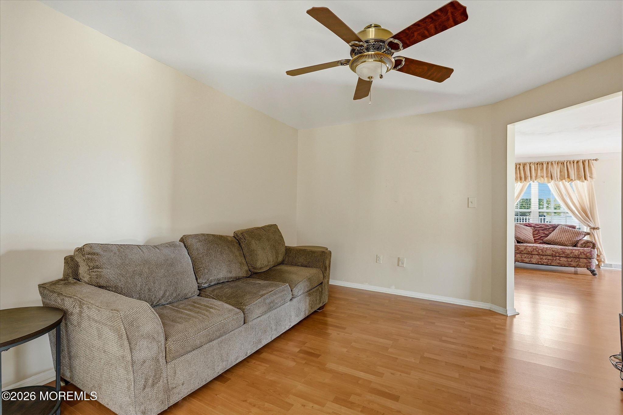 6 Cherry Hill Court Manahawkin NJ 08050