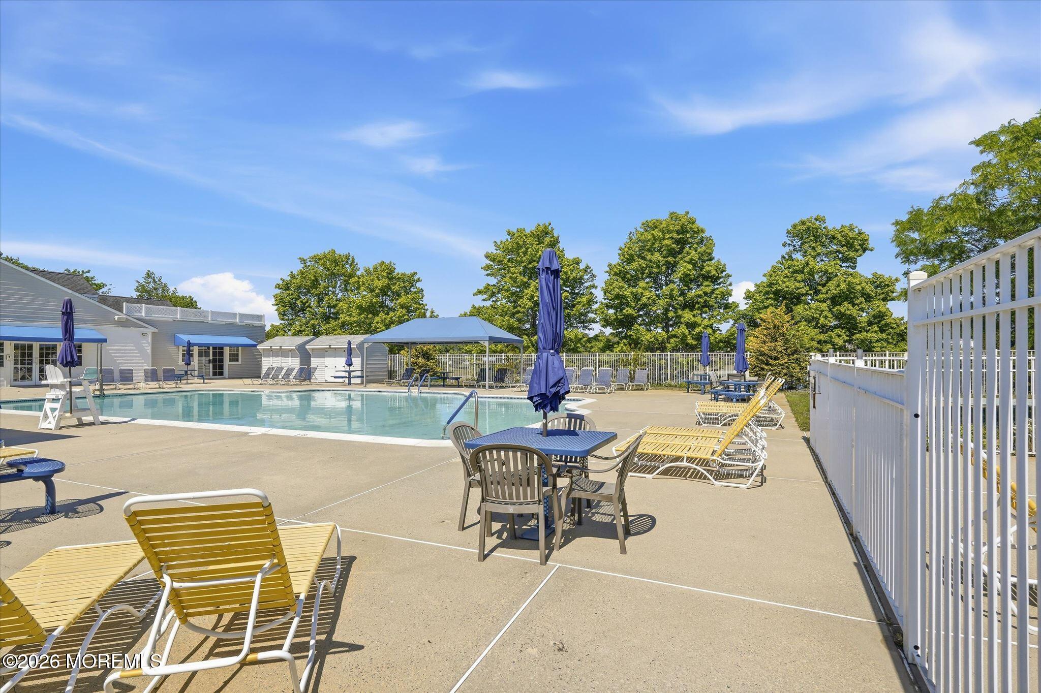 6 Cherry Hill Court Manahawkin NJ 08050