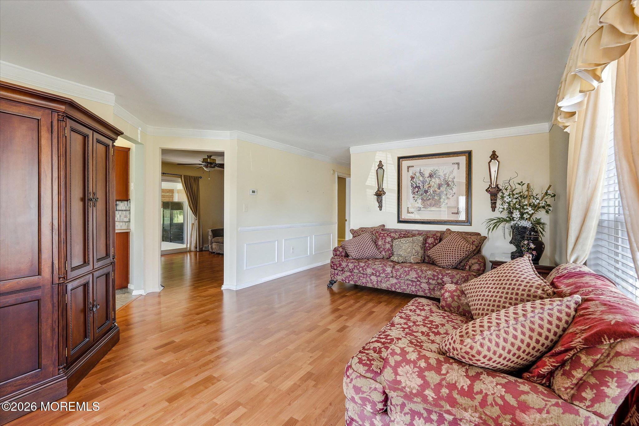6 Cherry Hill Court Manahawkin NJ 08050