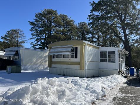 177 Mockingbird Way Whiting NJ 08759
