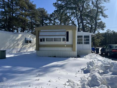 177 Mockingbird Way Whiting NJ 08759