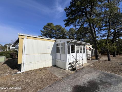 177 Mockingbird Way Whiting NJ 08759
