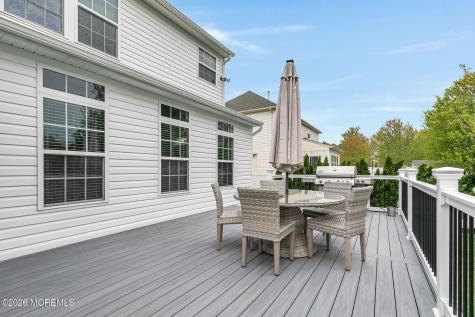 17 Carriage Way Barnegat NJ 08005