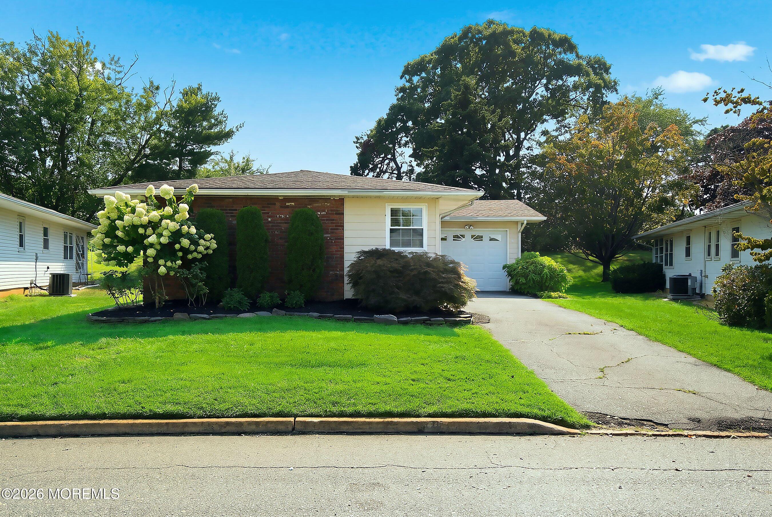 56 Tony Court Brick NJ 08724