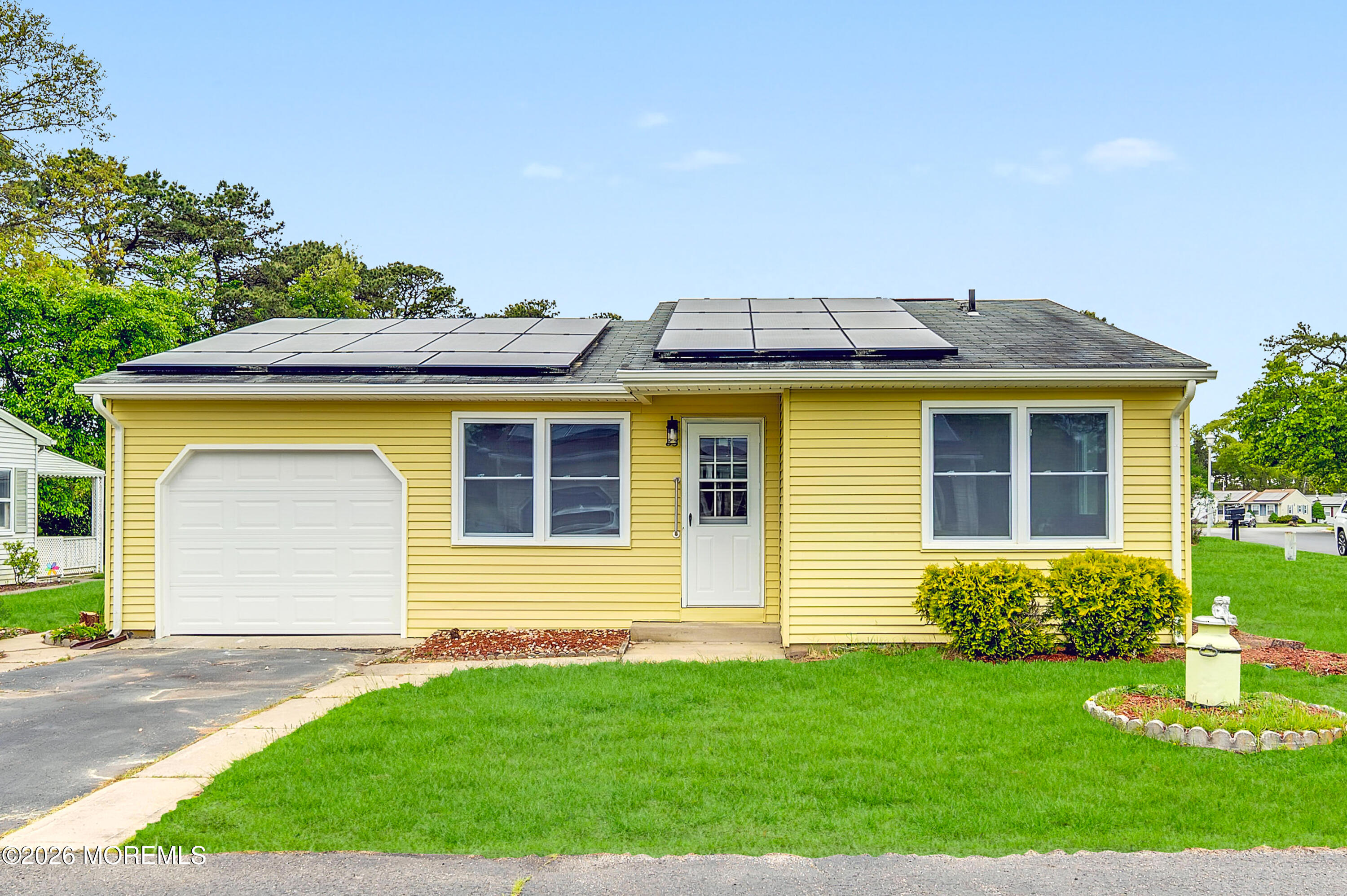 83 Falmouth Avenue Manchester NJ 08759
