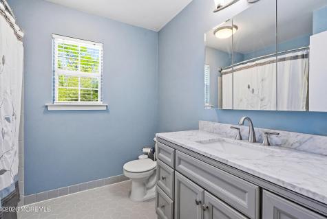 5 Lusia Court Howell NJ 07731