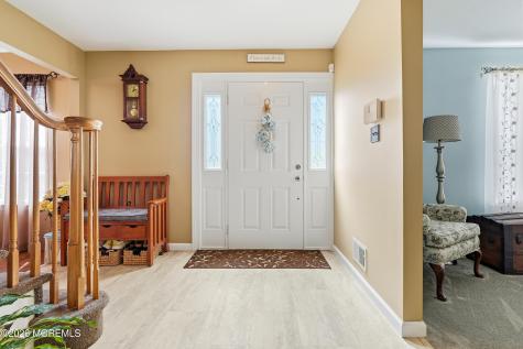 5 Lusia Court Howell NJ 07731