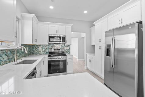 3 Baldwin Drive Manchester NJ 08759