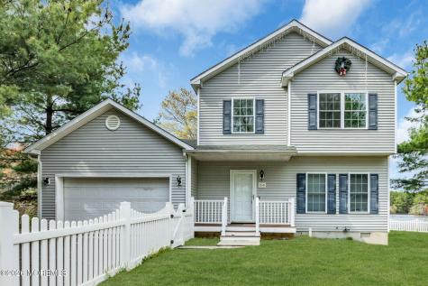 1541 Monmouth Avenue Toms River NJ 08757