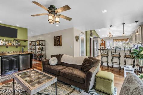 41 South Avenue Atlantic Highlands NJ 07716