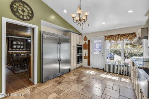 41 South Avenue Atlantic Highlands NJ 07716
