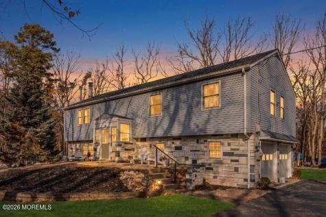 301 Clearstream Road Jackson NJ 08527