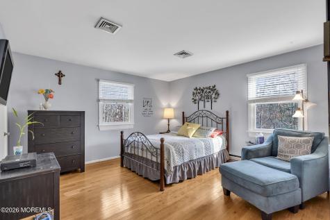 301 Clearstream Road Jackson NJ 08527