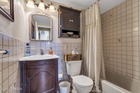 301 Clearstream Road Jackson NJ 08527